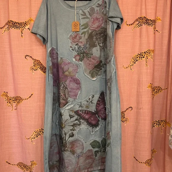 NWT A Rare Bird Butterfly Garden T Shirt Dress - Picture 7 of 13